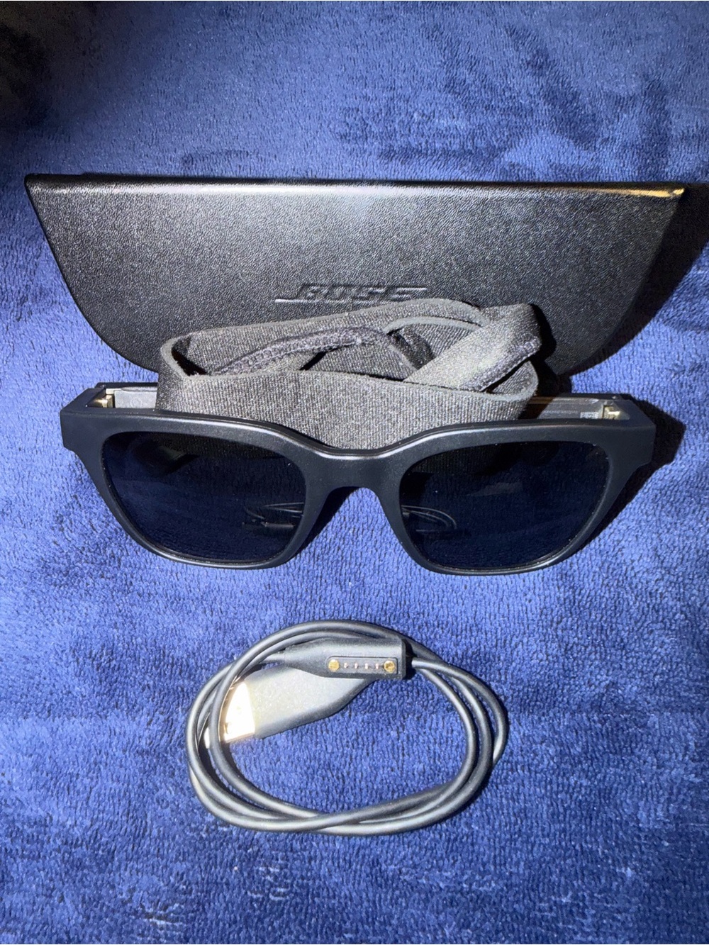 Bose Black Audio Sunglasses with Dark Lenses